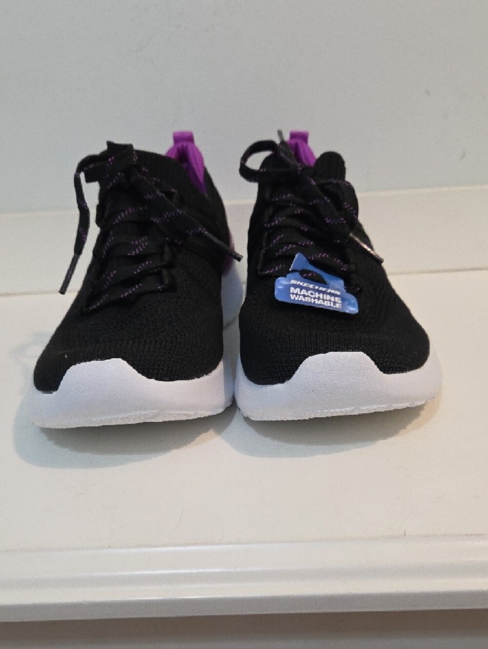 Skechers Black Knit Athletic Slip-On Sneakers with Purple Accents NWT Size 6 1/2 - Picture 2 of 6